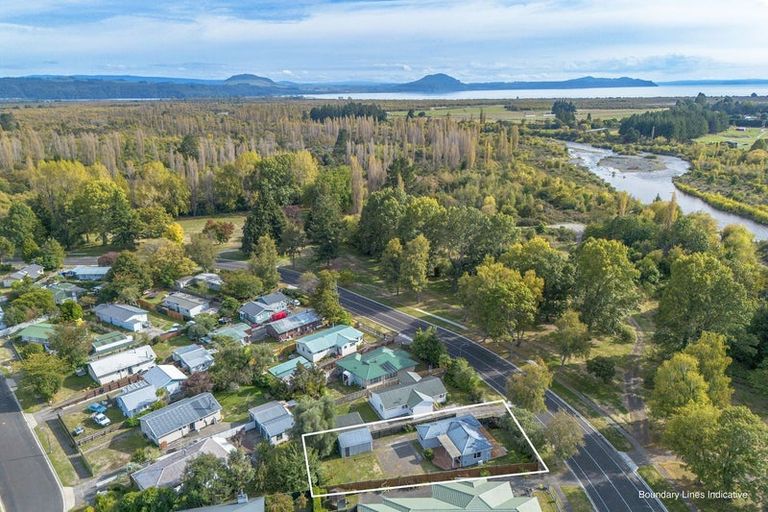 Photo of property in 174 Te Rangitautahanga Road, Turangi, 3334