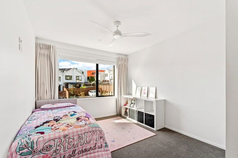 Photo of property in 10 Orca Drive, Stanmore Bay, Whangaparaoa, 0932
