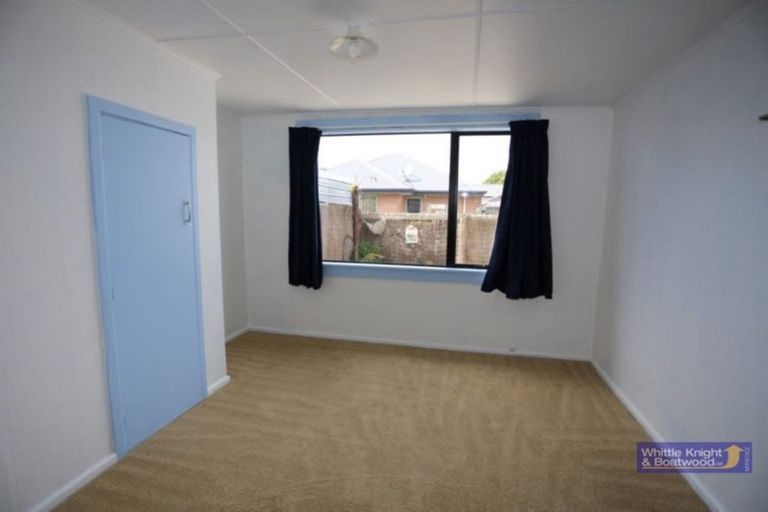 Photo of property in 10 Mortlake Street, Islington, Christchurch, 8042