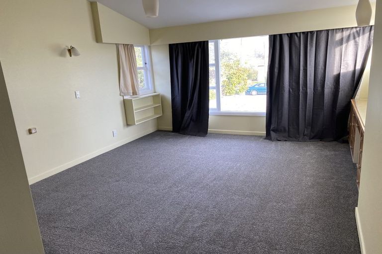 Photo of property in 10 Bassett Street, Burwood, Christchurch, 8083