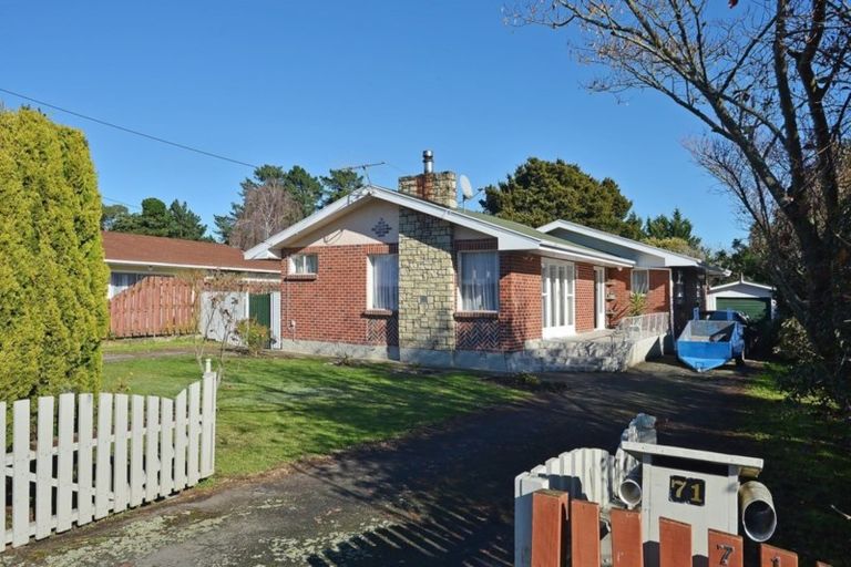 Photo of property in 71 Oxford Street, Lansdowne, Masterton, 5810