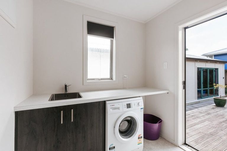 Photo of property in 1 Oxford Street, Parkvale, Tauranga, 3112