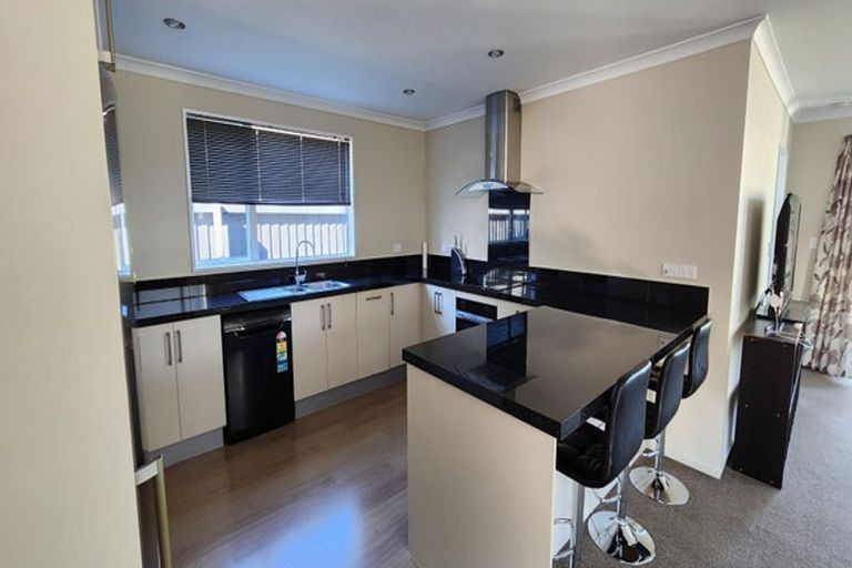 Photo of property in 34 Solander Road, Pegasus, 7612