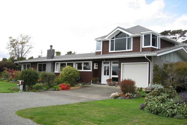 Photo of property in 43 Martin Street, Monaco, Nelson, 7011