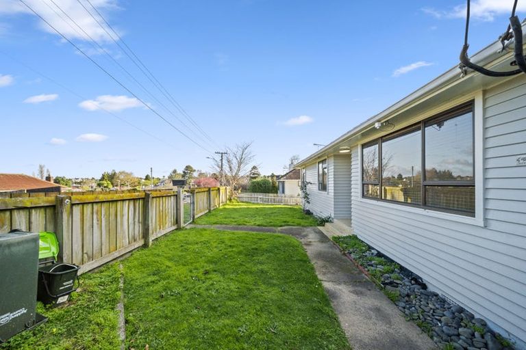 Photo of property in 3 Buller Crescent, Manurewa, Auckland, 2102