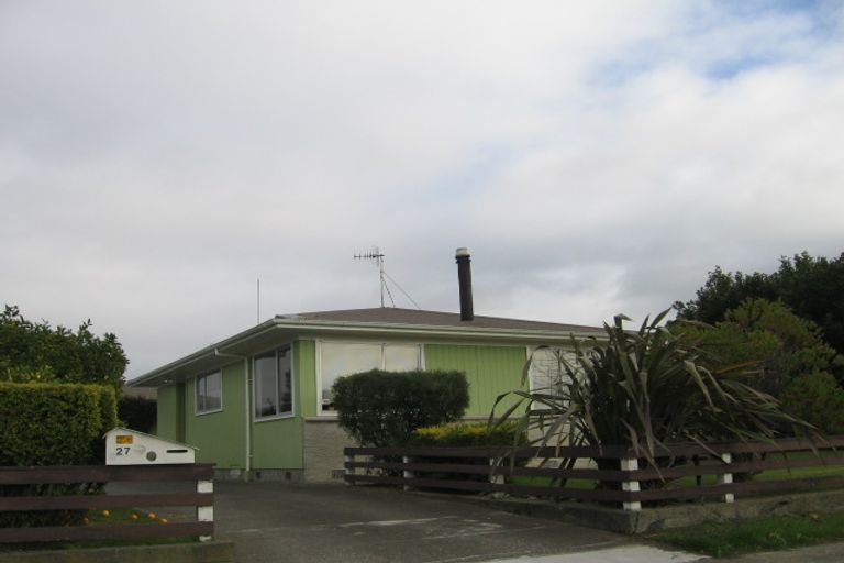 Photo of property in 27 Lichfield Crescent, Tamatea, Napier, 4112