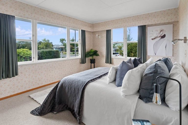 Photo of property in 7 Madden Place, Solway, Masterton, 5810