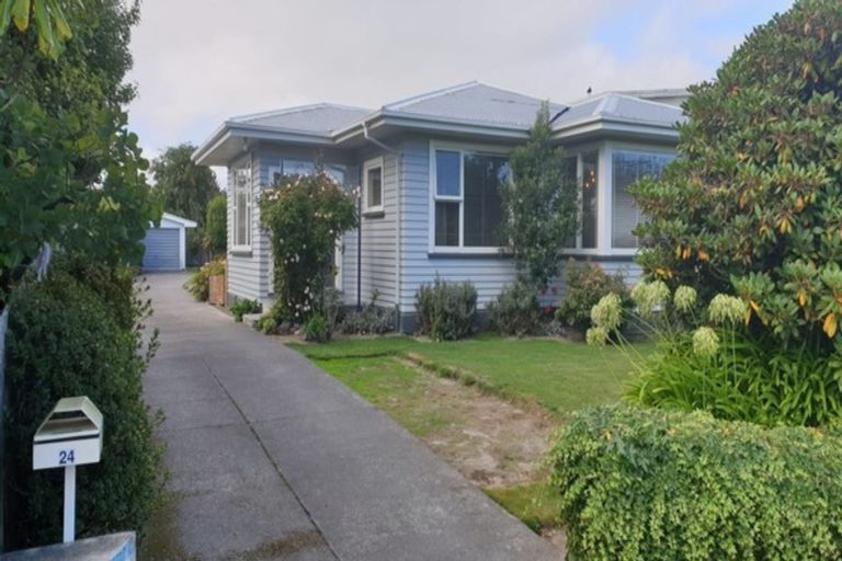 Photo of property in 2/58 Birdwood Avenue, Beckenham, Christchurch, 8023