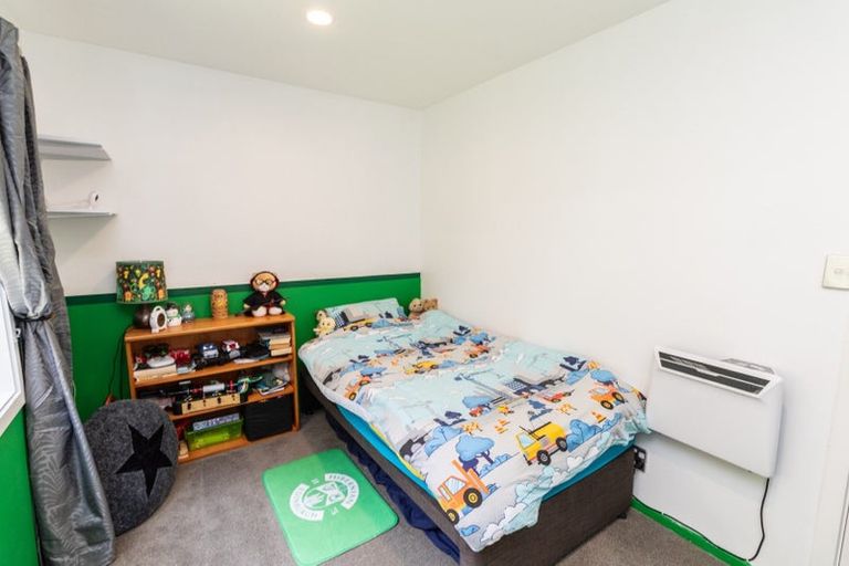 Photo of property in 21 Jaunpur Crescent, Broadmeadows, Wellington, 6035