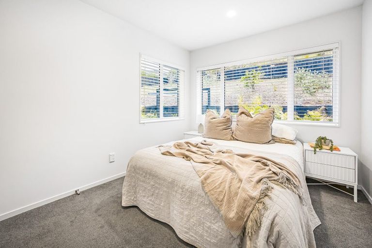 Photo of property in 7 Somerset Place, Stanmore Bay, Whangaparaoa, 0932