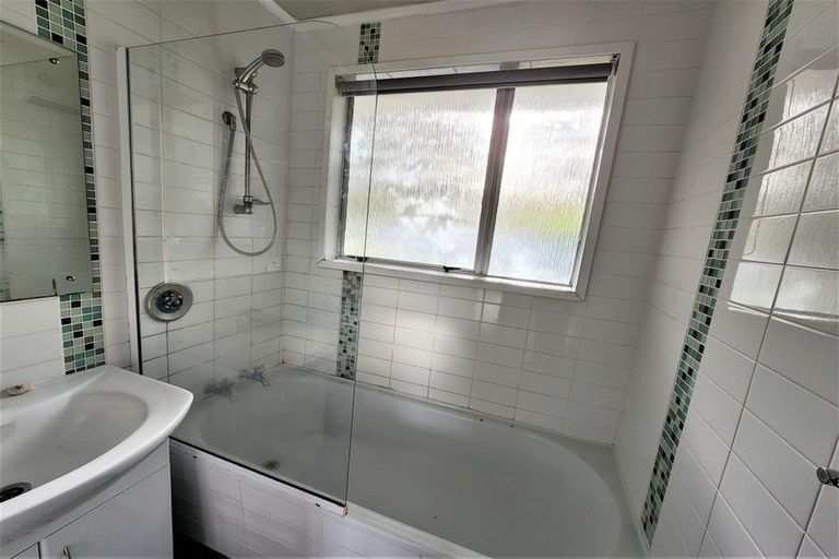 Photo of property in 27 Thomas Street, Stokes Valley, Lower Hutt, 5019