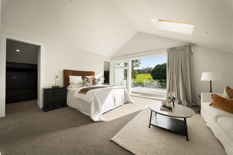 Photo of property in 39 Maungakiekie Avenue, Greenlane, Auckland, 1051