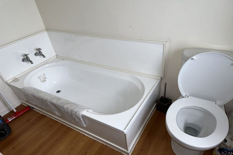 Photo of property in 132 Aro Street, Aro Valley, Wellington, 6021