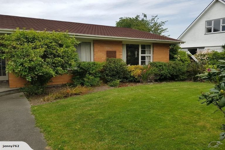 Photo of property in 1 Gilmore Place, Burnside, Christchurch, 8053