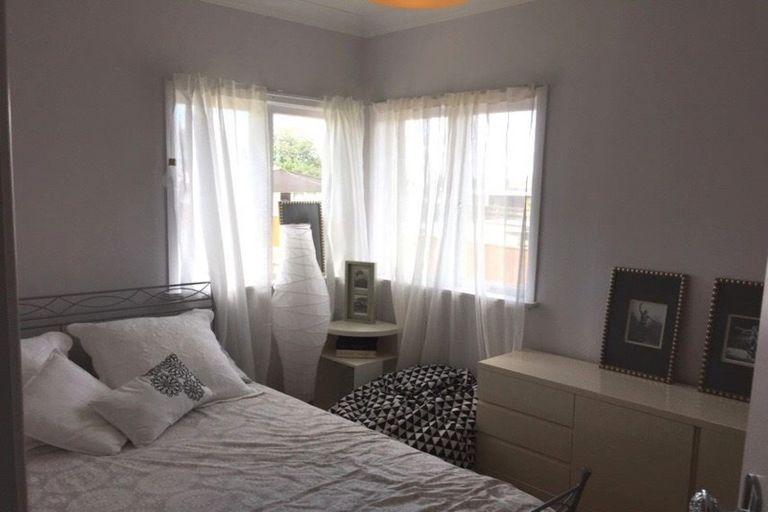 Photo of property in 32 Claude Road, Hillpark, Auckland, 2102