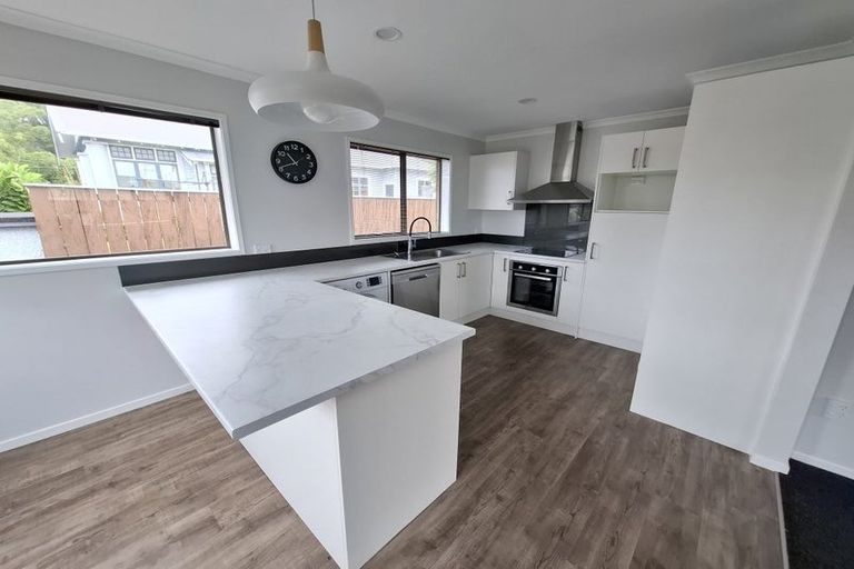 Photo of property in 1/21 Fulford Street, New Plymouth, 4310