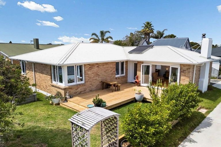 Photo of property in 18a Crane Street, Mount Maunganui, 3116