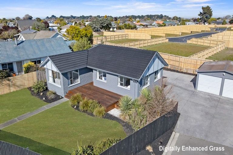 Photo of property in 20 Inverell Place, North New Brighton, Christchurch, 8083