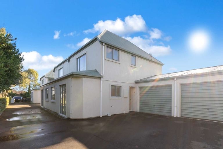 Photo of property in 4/61 Champion Street, Edgeware, Christchurch, 8013