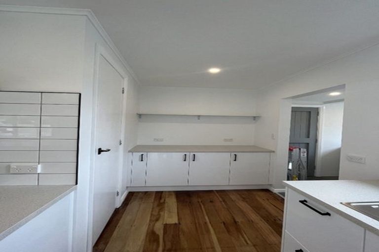 Photo of property in 72 Westminster Road, Wainuiomata, Lower Hutt, 5014