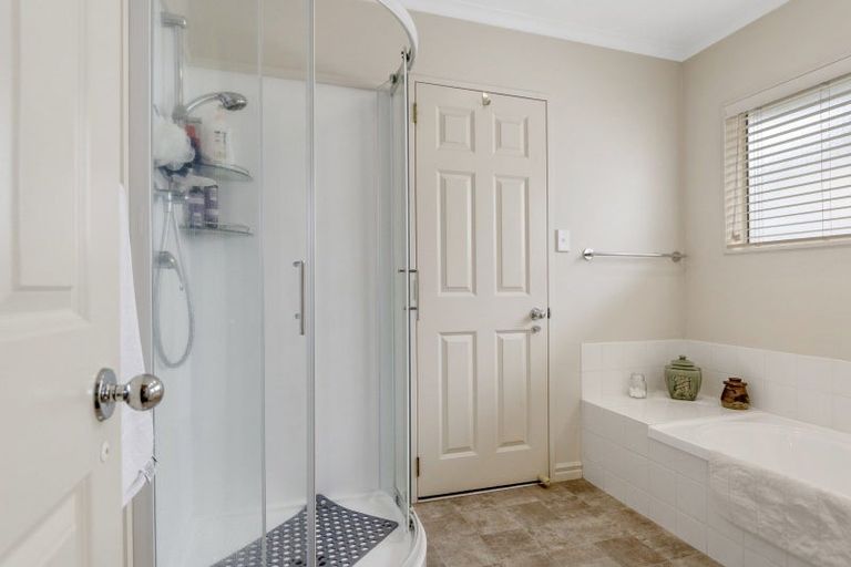 Photo of property in 42 Stephens Place, Hairini, Tauranga, 3112