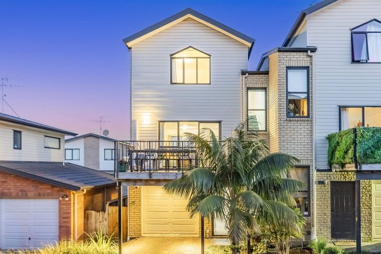 Photo of property in St Claire Village, 28/172 Mcleod Road, Te Atatu South, Auckland, 0610