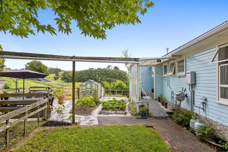 Photo of property in 844 State Highway 1, Pohuehue, Warkworth, 0983