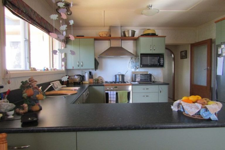 Photo of property in 61 Keillor Road, Waimate, 7980