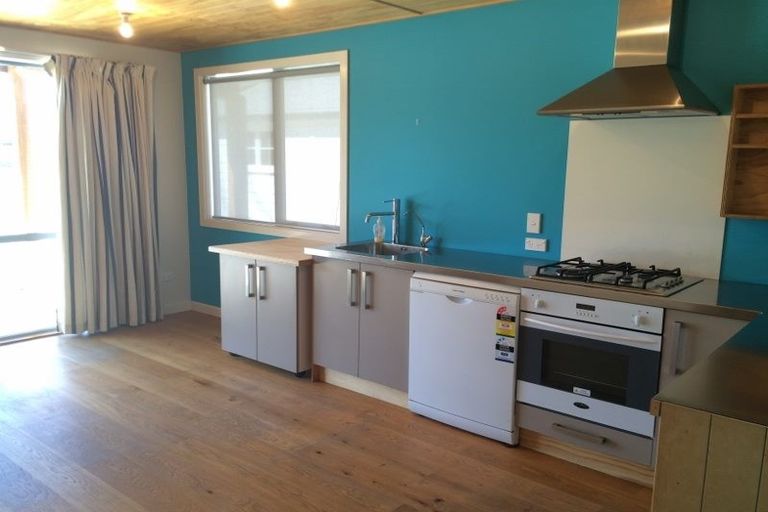 Photo of property in 11 Wicklow Terrace, Albert Town, Wanaka, 9305