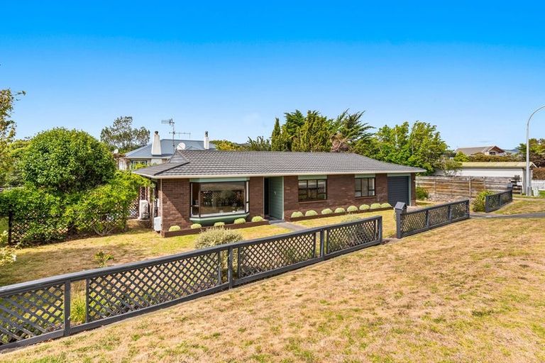 Photo of property in 51a Bluegum Road, Paraparaumu Beach, Paraparaumu, 5032