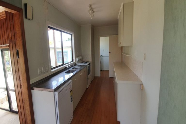 Photo of property in 29 Salem Place, Torbay, Auckland, 0630