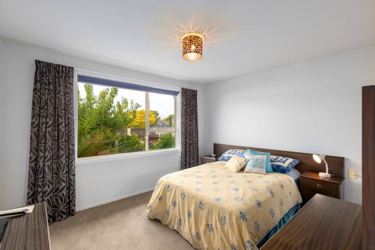 Photo of property in 1 Tapiri Street, Parklands, Christchurch, 8083