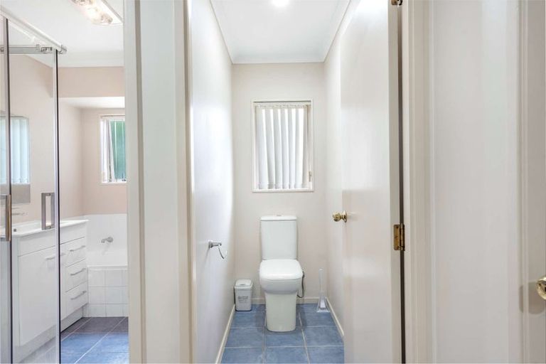 Photo of property in 63 Stratford Road, Manurewa, Auckland, 2105