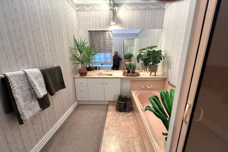 Photo of property in 21a Benalder Crescent, Tokoroa, 3420