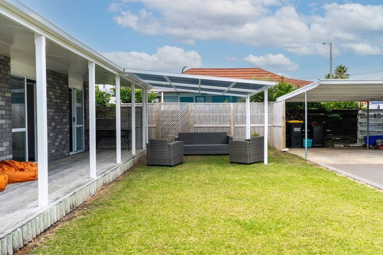 Photo of property in 502b Port Road, Whangamata, 3620