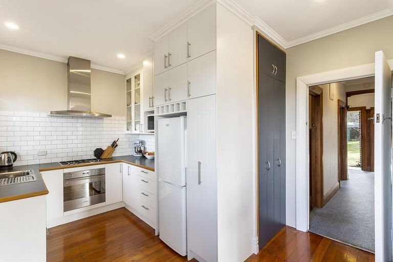 Photo of property in 55 English Avenue, Mornington, Dunedin, 9011