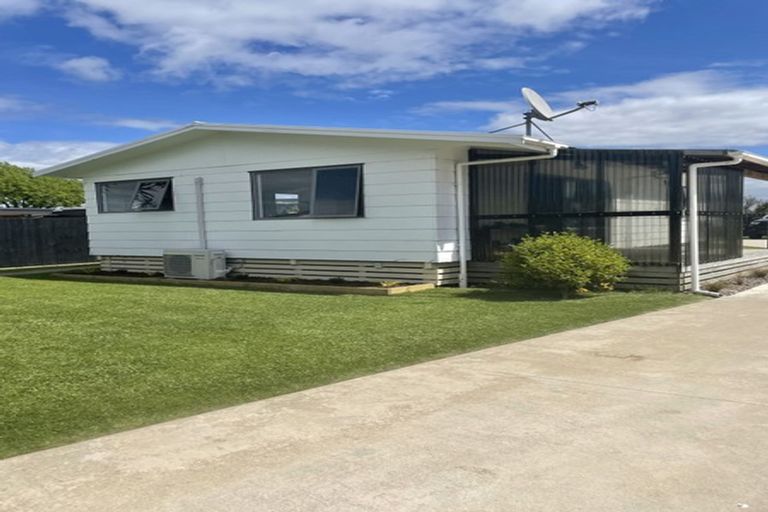 Photo of property in 4 Tawhara Place, Edgecumbe, 3120