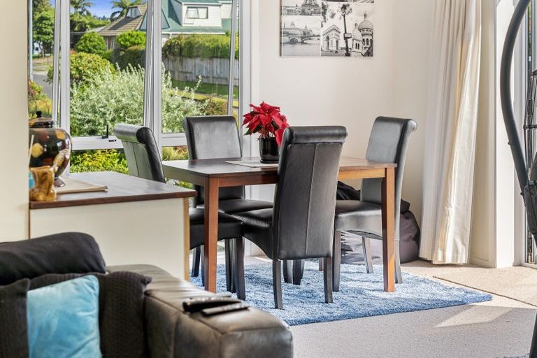 Photo of property in 26 Hillcrest Street, Tirau, 3410