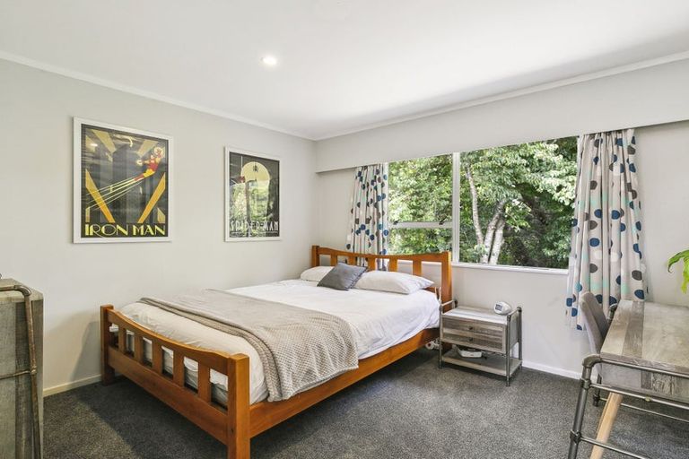 Photo of property in 30 Lupin Terrace, Tawa, Wellington, 5028