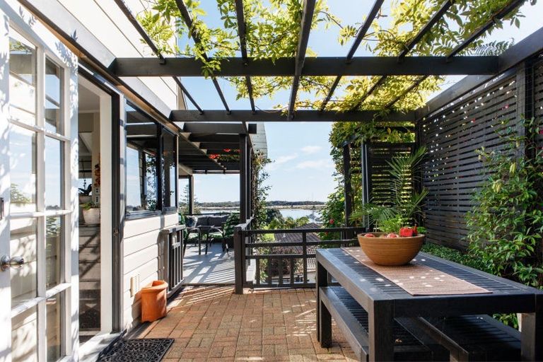 Photo of property in 2 Muriwai Terrace, Whakatane, 3120