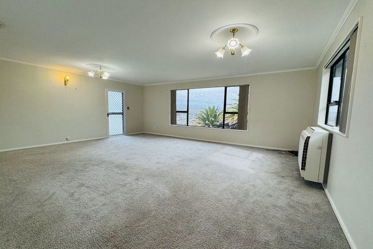 Photo of property in 15 Alleyne Court, Brown Owl, Upper Hutt, 5018