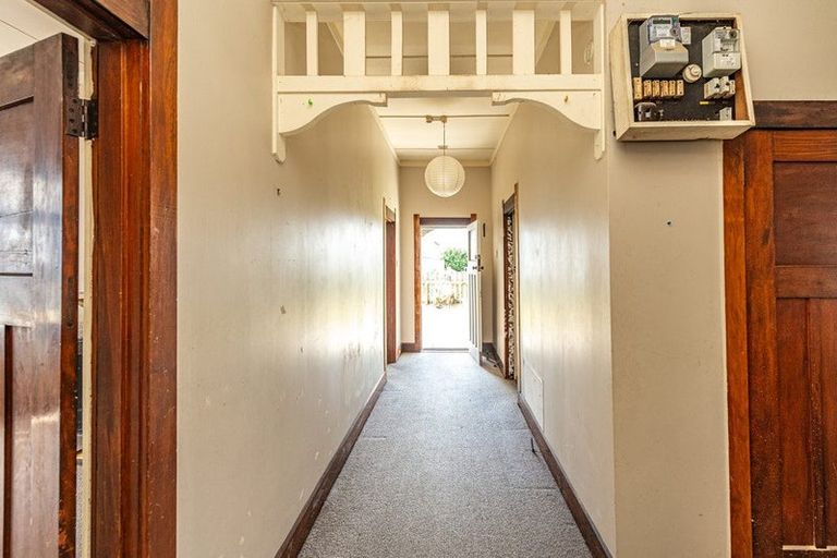 Photo of property in 4 Pharazyn Street, Gonville, Whanganui, 4500