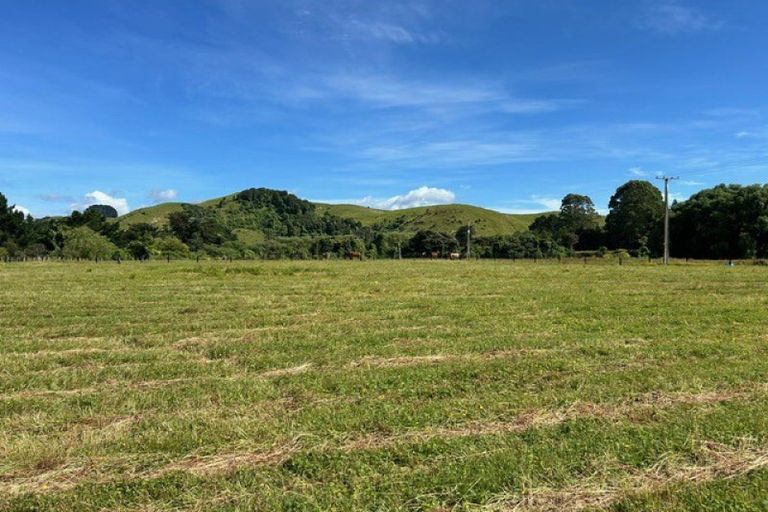 Photo of property in 808 Pahiatua Pongaroa Road, Pahiatua, 4982