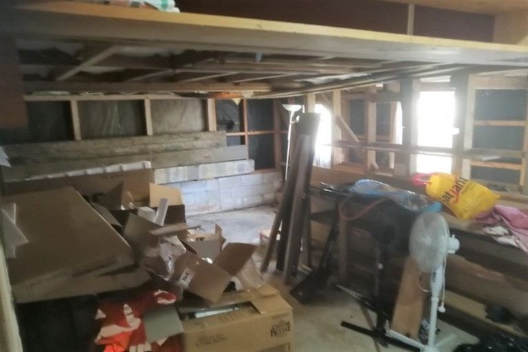 Photo of property in 2/233 Birkdale Road, Birkdale, Auckland, 0626