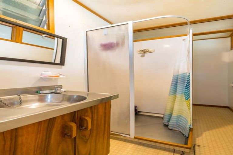 Photo of property in 67 Easther Crescent, Kew, Dunedin, 9012