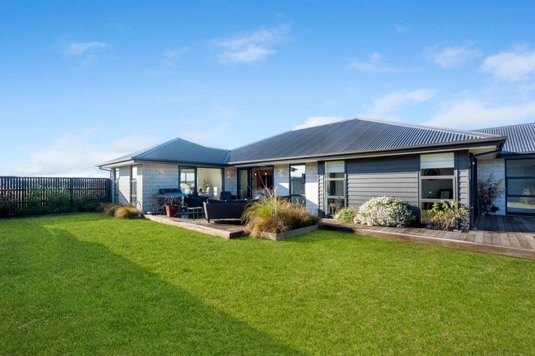 Photo of property in 21 Goldie Drive, Rangiora, 7400