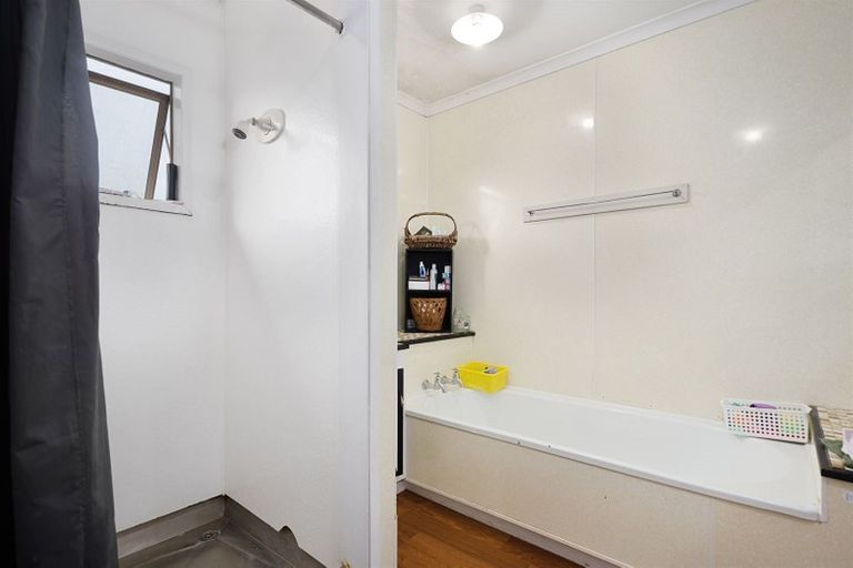 Photo of property in 10 Wilson Road South, Waihi Beach, 3611