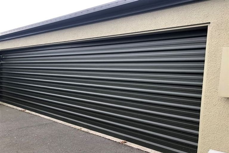 Photo of property in 2/165 Peverel Street, Riccarton, Christchurch, 8041