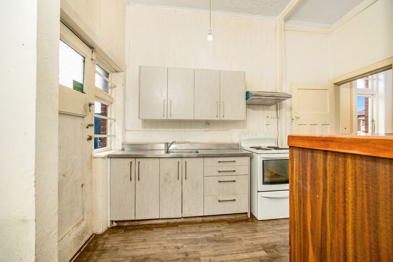 Photo of property in 372 South Road, Caversham, Dunedin, 9012