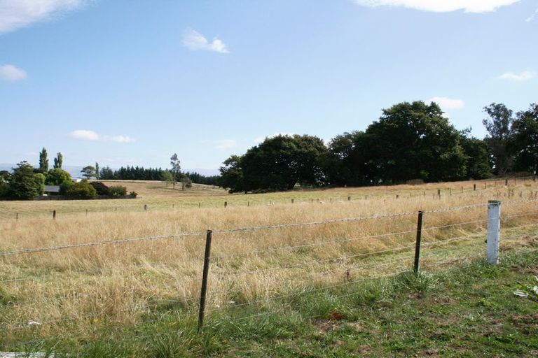 Photo of property in 10 Dove Grove, Westmorland, Christchurch, 8025